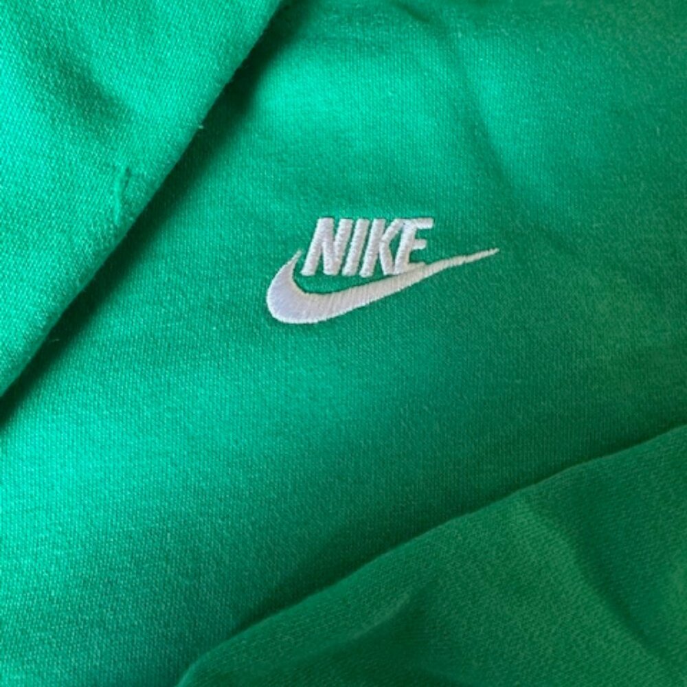 EUC Light Green Boys Nike Hoodie with kangaroo pocket